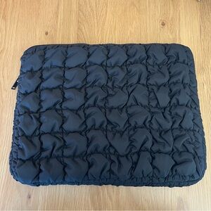 COS Black Quilted Padded iPad Tablet Sleeve NWOT Minimal